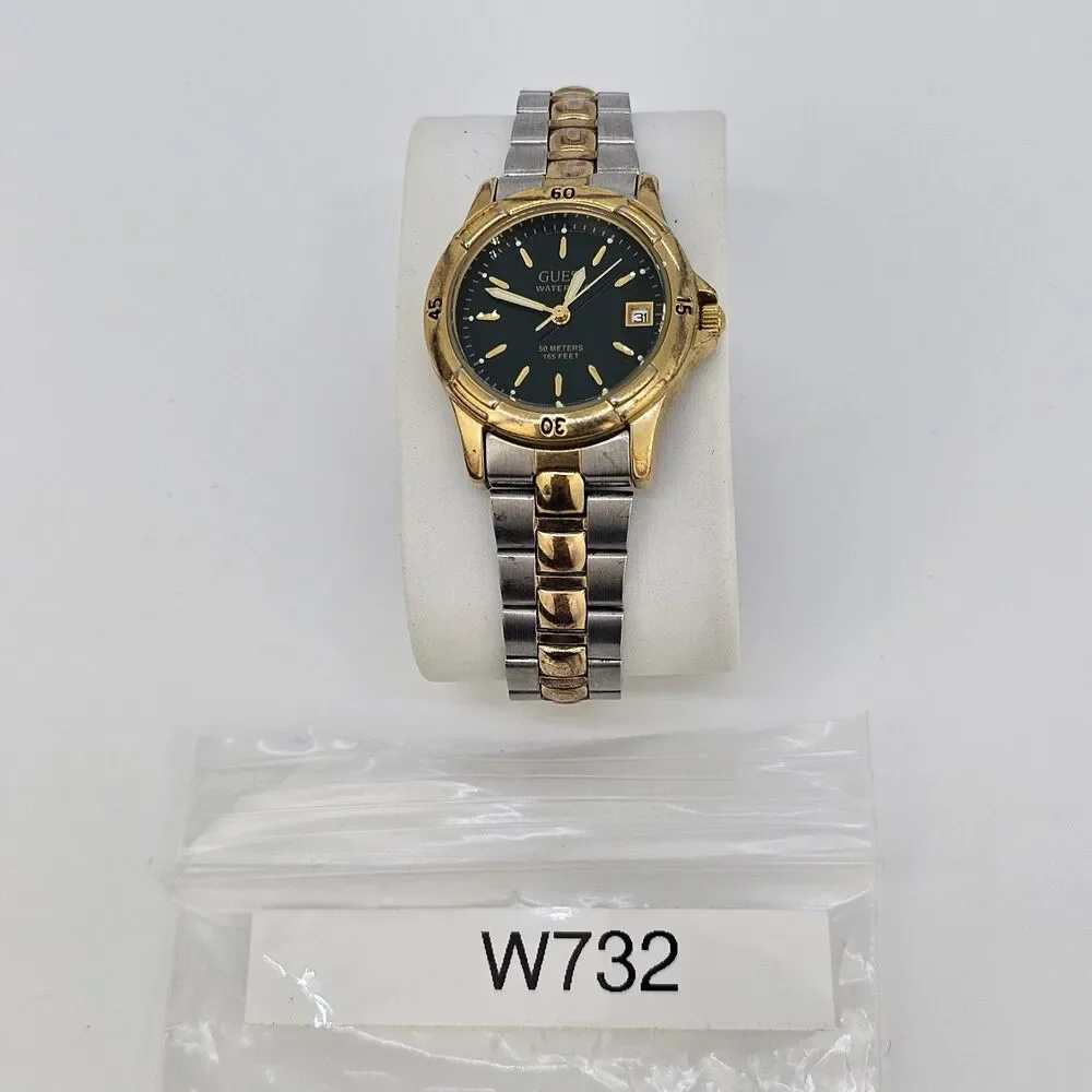 VTG Guess Women's Watch‎ 28MM Green Dial Date Two Tone Bracelet 6